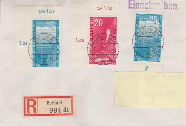 DDR 616, 617 (2x), Einschreiben-Brief von Berlin W8 (Ost) nach Duisburg (West) - portogerecht